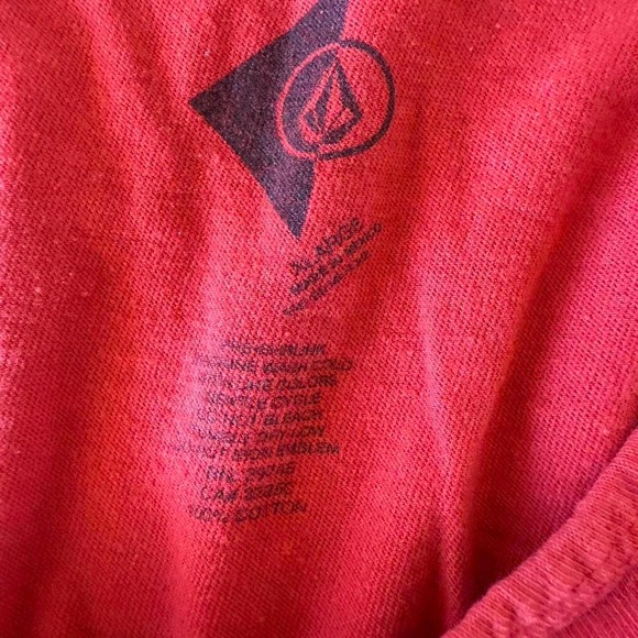 Volcom Men’s Red Tank Top Size XL - Picture 2 of 3